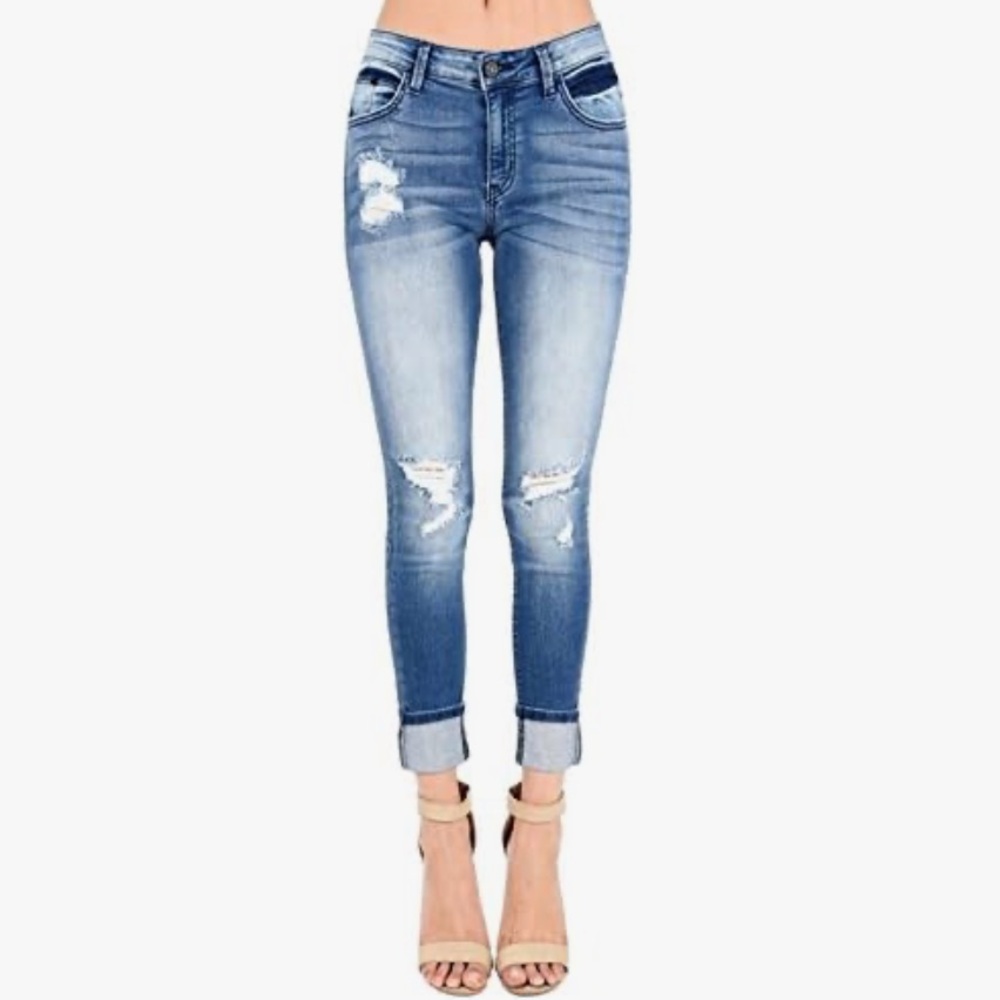 KanCan l Mid Rise Destroyed Skinny Jeans Medium Wash KC8294M